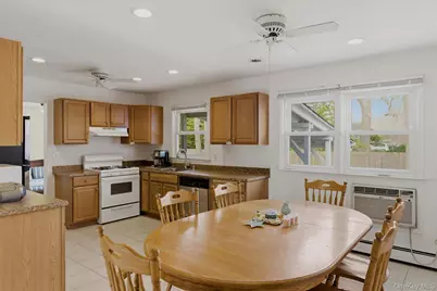 51 Gravel Hill Road, Hampton Bays, NY 11946 - Photo 5
