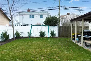 61 Grant St, Freeport, NY 11520 - Photo 17