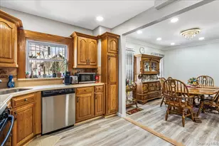 104-63 123rd St, Richmond Hill, NY 11419 - Photo 7