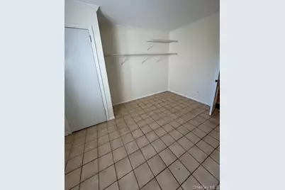 117 Blydenburg Avenue #B, Smithtown, NY 11787 - Photo 7