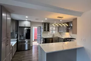 1090 Pelham Pkwy S, Bronx, NY 10461 - Photo 23