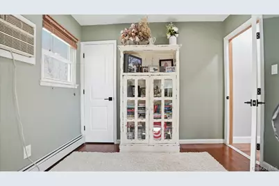 178 Geery Avenue, Holbrook, NY 11741 - Photo 15