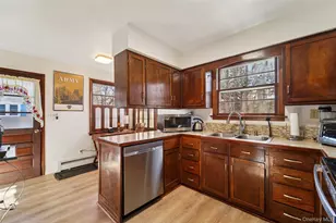 154 Old State Rd, Highland Falls, NY 10928 - Photo 3