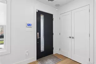 6 W Landing Rd, Hampton Bays, NY 11946 - Photo 17