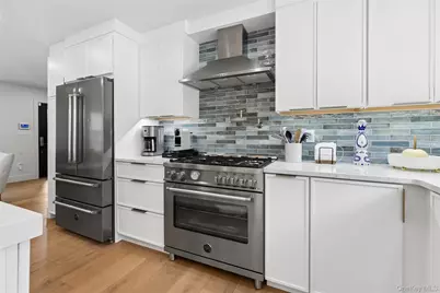 6 W Landing Road, Hampton Bays, NY 11946 - Photo 29