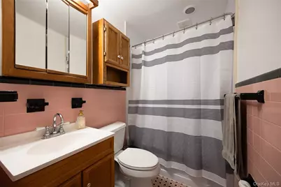 6 Gale Drive, Poughkeepsie, NY 12603 - Photo 13