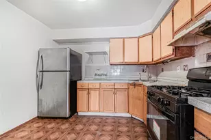 144-27 175th St, Springfield Gardens, NY 11434 - Photo 41