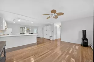 123 Foxwood Dr S, Newburgh, NY 12550 - Photo 33