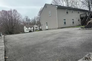 123 Foxwood Dr S, Newburgh, NY 12550 - Photo 43