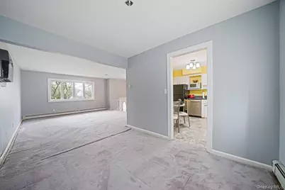 6 Oatley Place, Commack, NY 11725 - Photo 15