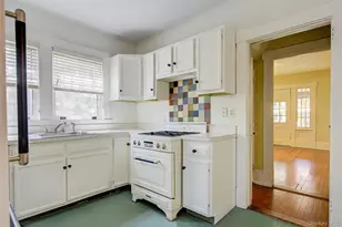 78 Hickory Grove Dr W, Larchmont, NY 10538 - Photo 15