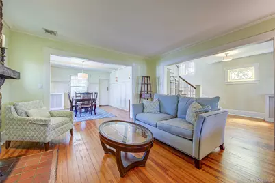 78 Hickory Grove Drive W, Larchmont, NY 10538 - Photo 11