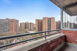 62-54 97th Pl, Rego Park, NY 11374 - Photo 13