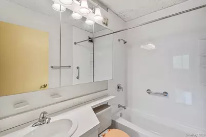 62-54 97th Place #9N, Rego Park, NY 11374 - Photo 9