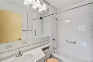 62-54 97th Pl, Rego Park, NY 11374 - Photo 9