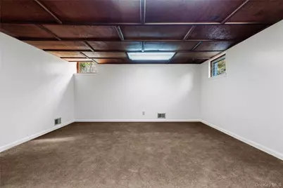 14 Loewen Court, Rye, NY 10580 - Photo 17