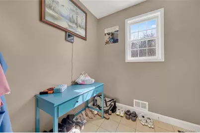30 Meadowood Lane, Wappingers Falls, NY 12590 - Photo 23
