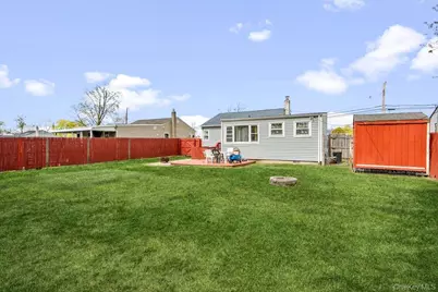 80 Cherubina Lane, North Babylon, NY 11703 - Photo 19