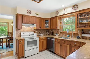 23 Abbey Ln, Setauket, NY 11733 - Photo 7