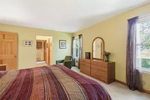 23 Abbey Ln, Setauket, NY 11733 - Photo 17