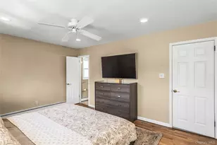 31 Baldwin St, East Islip, NY 11730 - Photo 9