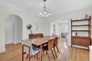 37 Fountain Ave, Rockville Centre, NY 11570 - Photo 11