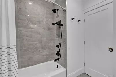 37 Fountain Avenue, Rockville Centre, NY 11570 - Photo 21