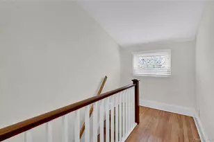 37 Fountain Ave, Rockville Centre, NY 11570 - Photo 23
