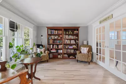 71 Mc Cue, Babylon, NY 11702 - Photo 5