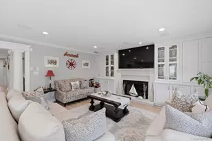 71 Mc Cue, Babylon, NY 11702 - Photo 17