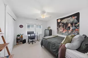 71 Mc Cue, Babylon, NY 11702 - Photo 35
