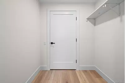 80 Division #101, Patchogue, NY 11772 - Photo 7