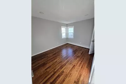 70 E Valley Stream Boulevard #2, Valley Stream, NY 11580 - Photo 9