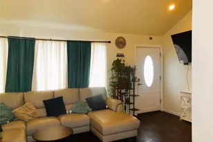 15 Penndale Dr, Amityville, NY 11701 - Photo 9