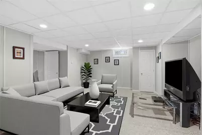 23 Mary Court, Melville, NY 11747 - Photo 31