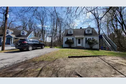 47 Kinderhook Drive, Poughkeepsie, NY 12603 - Photo 13