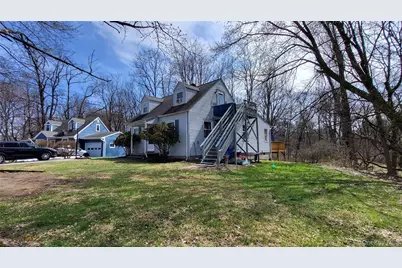 47 Kinderhook Drive, Poughkeepsie, NY 12603 - Photo 3