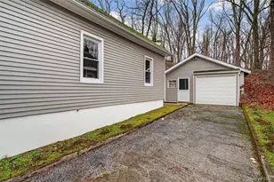 222 Bleakley Ave, Buchanan, NY 10511 - Photo 29