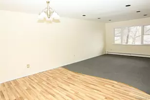 13 Regina Pl, Yonkers, NY 10703 - Photo 9