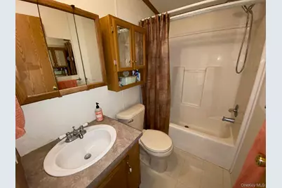 31 N Mountainview Mhp, Stony Point, NY 10980 - Photo 17