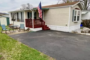 31 N Mountainview Mhp, Stony Point, NY 10980 - Photo 3