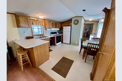 31 N Mountainview Mhp, Stony Point, NY 10980 - Photo 9