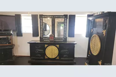 408 Howe Avenue, Bronx, NY 10473 - Photo 19