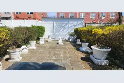 408 Howe Avenue, Bronx, NY 10473 - Photo 31