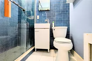 137-05 Franklin Ave, Flushing, NY 11355 - Photo 25