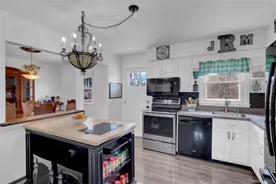 24 Milburn Road, Sound Beach, NY 11789 - Photo 7