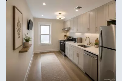 108 Hempstead Avenue, Lynbrook, NY 11563 - Photo 17
