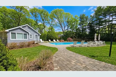 13 Beachland Avenue, East Quogue, NY 11942 - Photo 3