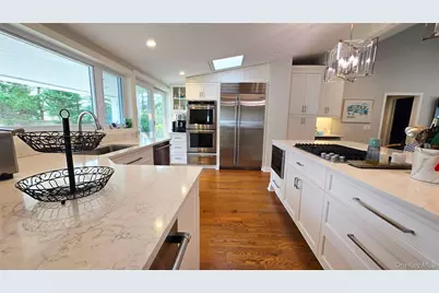 13 Beachland Avenue, East Quogue, NY 11942 - Photo 15