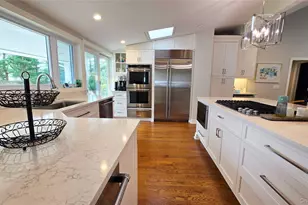 13 Beach Land Ave, East Quogue, NY 11942 - Photo 15